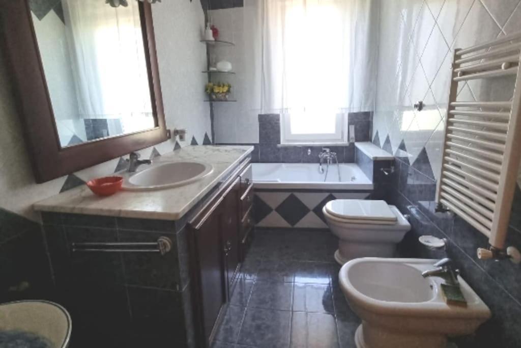 Villa Rita Giugliano In Campania Extérieur photo