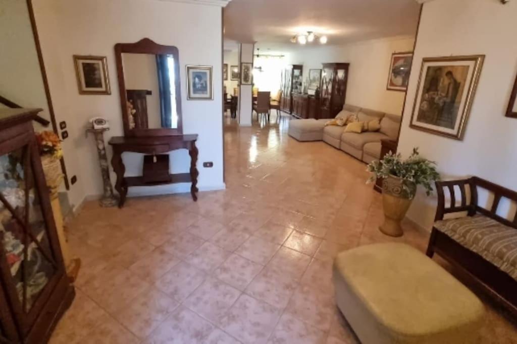 Villa Rita Giugliano In Campania Extérieur photo