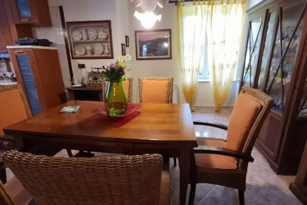 Villa Rita Giugliano In Campania Extérieur photo